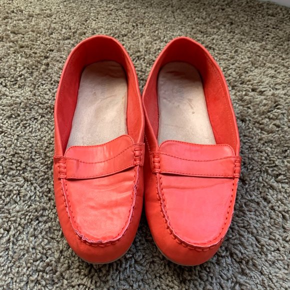 EUC Old Navy Red Cushion Insole Loafers - Picture 5 of 8